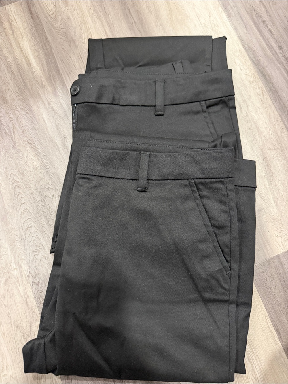 Like New- Girl’s 16 plus long pants- Black Chino